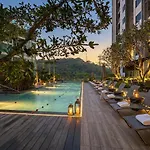 Unixx South - High Floor Sea View 2 Bedrooms Pattaya