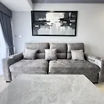 Spacious 2-Bedroom Pool-View Condo - Executive Residence 2, Pratumnak