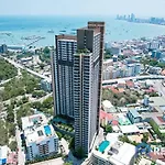 อพาร์ทเม้น Unixx 2 Bedroom Sea View Pattaya