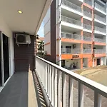อพาร์ทเม้น Cozy Pool-view With Balcony - New Nordic Vip 3, Pratumnak *