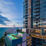 อพาร์ทเม้น 2 Bed Luxury - Front