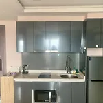 E01 Arcadia Boutique 2-bedroom Apartment, Big Tv, Netflix, Washer & Dryer อพาร์ทเม้น Pattaya