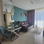 อพาร์ทเม้น One Bedroom With Sea And View Near Pool Wi Fi Pattaya
