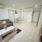 Modern 2br Rooftop Swimming Pool Pratumnak