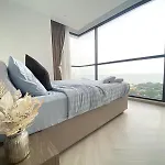 2 Bed Luxury - Front อพาร์ทเม้น Pattaya