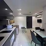 อพาร์ทเม้น Acadia Continental Pool Asset 1 Bedroom 35 Sqm Pattaya
