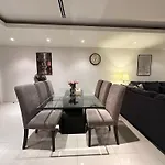อพาร์ทเม้น Family 3-br #vn 2, Pratumnak - *