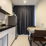 อพาร์ทเม้น 芭提雅 公寓酒店预定 市中心 高层海景家庭套房 紧邻海滩步行街 16f Pattaya