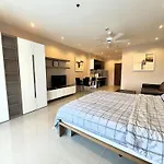 Sea View With Large Balcony At View Talay 5d