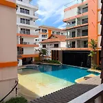 Modern Pool-view With Balcony - Nordic Vip3, Pratumnak Hill อพาร์ทเม้น Pattaya