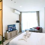 อพาร์ทเม้น 芭提雅 市中心 酒店民宿预定 海滩和步行街 无边泳池 98 *