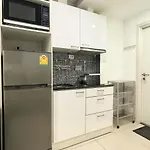 Cozy 2br Rooftop Swimming Pool Pratumnak อพาร์ทเม้น