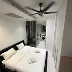อพาร์ทเม้น Modus Beachfront Pattaya