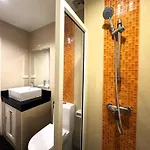 อพาร์ทเม้น Cozy Pool-view With Balcony - New Nordic Vip 3, Pratumnak Pattaya