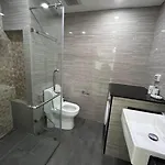 อพาร์ทเม้น Cozy With Swimming Pool, Gym, Sauna, Great Location, Near Beach, Easy Transport - Guest Friendly Pattaya