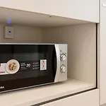 芭提雅 公寓酒店预定 市中心 高层海景家庭套房 紧邻海滩步行街 16f *