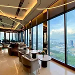 Comfort In Panorama Sky View *