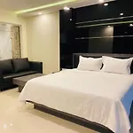 New! Pool Access 50Sqm & Grand Avenue & Pattaya