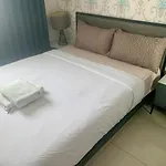 E01 Arcadia Boutique 2-bedroom Apartment, Big Tv, Netflix, Washer & Dryer Pattaya