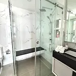 อพาร์ทเม้น The Panora Pratamnak High Floor Sea View Luxury 1 Bdr *