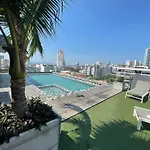 Cozy With Swimming Pool, Gym, Sauna, Great Location, Near Beach, Easy Transport - Guest Friendly * Pattaya