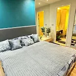 Grand Caribbean 1 Bedroom Pool View * Pattaya