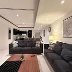 อพาร์ทเม้น Family 3-br #vn 2, Pratumnak - Pattaya