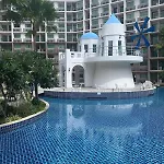 อพาร์ทเม้น E01 Arcadia Boutique 2-bedroom Apartment, Big Tv, Netflix, Washer & Dryer Pattaya