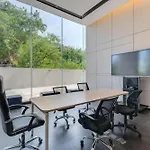 2 Bed Luxury - Front อพาร์ทเม้น