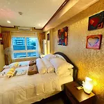 Luxury One Bedroom Pattaya-pratamnak อพาร์ทเม้น *