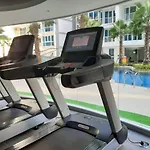 New! Pool Access 50sqm & Grand Avenue & อพาร์ทเม้น Pattaya