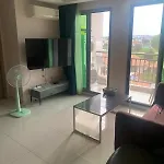 E01 Arcadia Boutique 2-bedroom Apartment, Big Tv, Netflix, Washer & Dryer Pattaya
