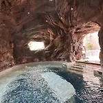 อพาร์ทเม้น Adoor Pool - Nna