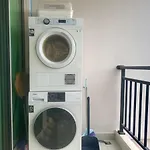 อพาร์ทเม้น E01 Arcadia Boutique 2-bedroom Apartment, Big Tv, Netflix, Washer & Dryer Pattaya