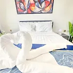 อพาร์ทเม้น The Ocean Pearl - Steps Waterpark & Market Pattaya
