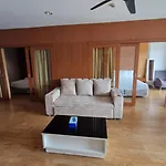 View Talay 6 Apartment
