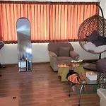 Jolly Guesthouse & Restaurant