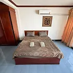 Hotel Green Hotel 3*
