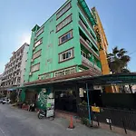 Green Hotel