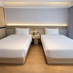 Beverly Mountain Bay, Trademark Collection By Wyndham Pattaya