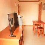 Rouge Service Apartments, Soi Buakhao