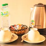 Hotel Rouge Service Apartments, Soi Buakhao