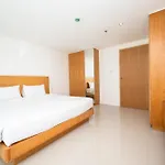 Fourium And Serviced โรงแรม