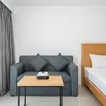 โรงแรม Fourium And Serviced 3*
