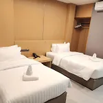 Hotel Velin 4*