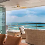 View Talay 7 - Luxury Beachfront & Panoramic Sea View Pattaya