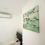 อพาร์ทเม้น Cozy 2br Rooftop Swimming Pool Pratumnak