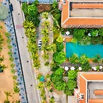 Avalon 5*