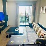 อพาร์ทเม้น The Base 2 Bed 2 Bath By Pupu *
