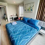 The Base 2 Bed 2 Bath By Pupu อพาร์ทเม้น